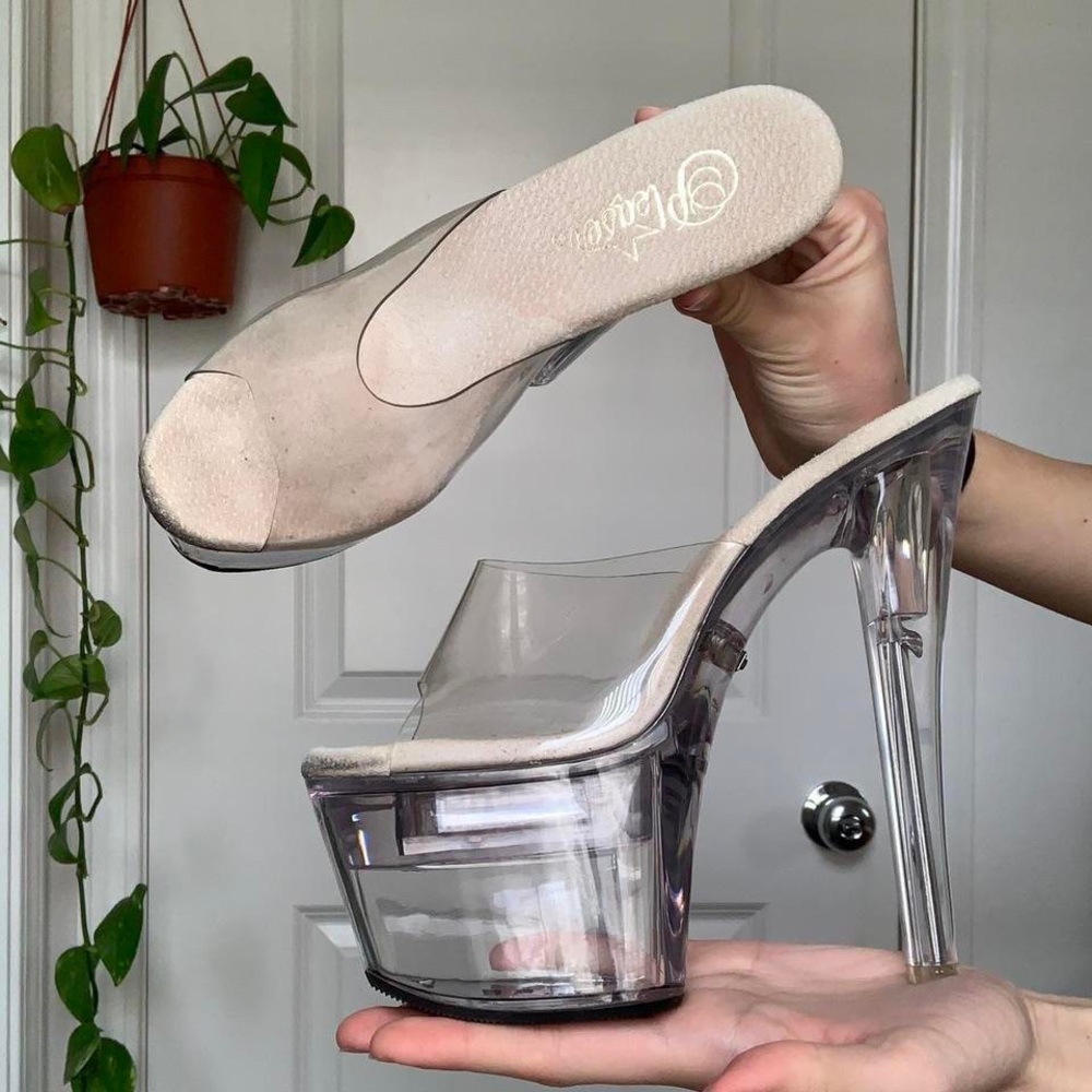 PLATFORM PLEASER HEELS